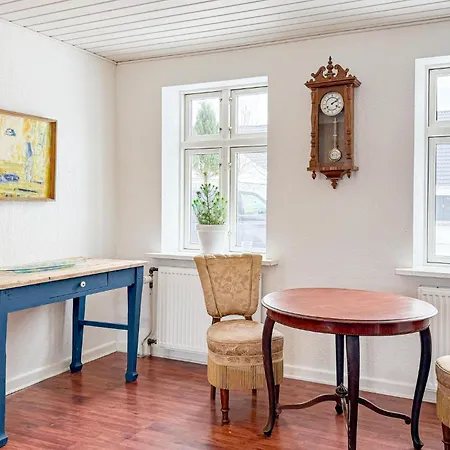 3 Bedroom Amazing In Herning